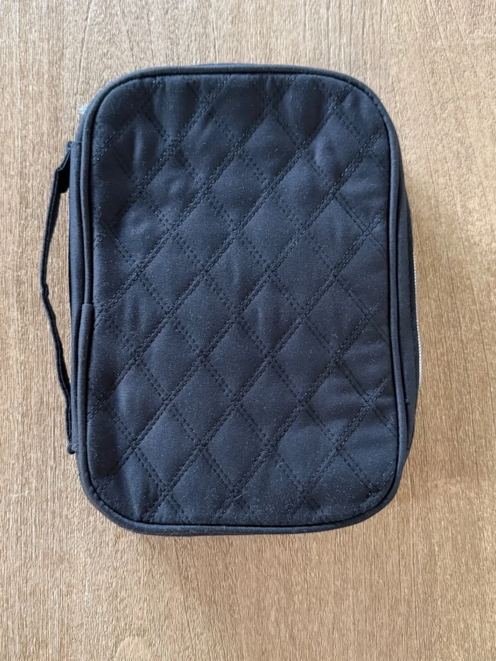 BELALIFE Black Quilted Travel Jewelry Case Organizer NWOT